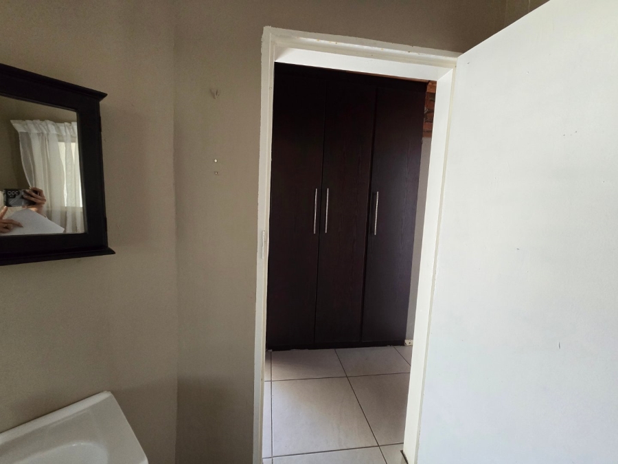 5 Bedroom Property for Sale in Universitas Free State